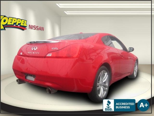Infiniti G37x 2009 photo 2