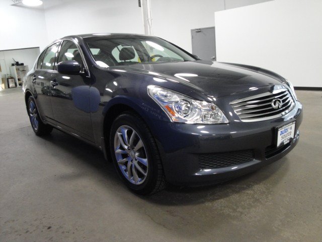 Infiniti G37x 2009 photo 4