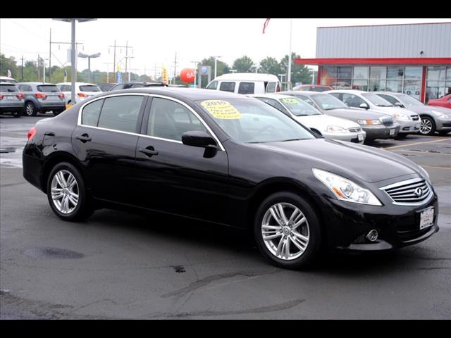 Infiniti G37x 2010 photo 1
