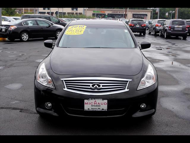 Infiniti G37x 2010 photo 2