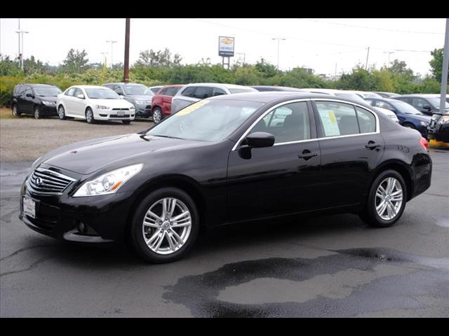 Infiniti G37x 2010 photo 4