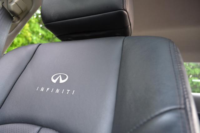 Infiniti G37x 2011 photo 6