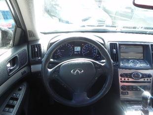 Infiniti G37x 2012 photo 4