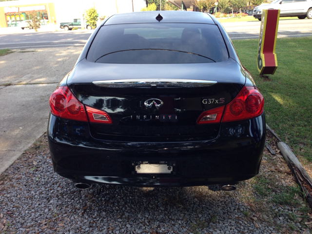 Infiniti G Sedan 2010 photo 3