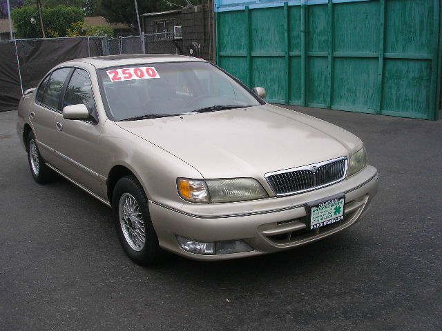 Infiniti I30 1996 photo 1