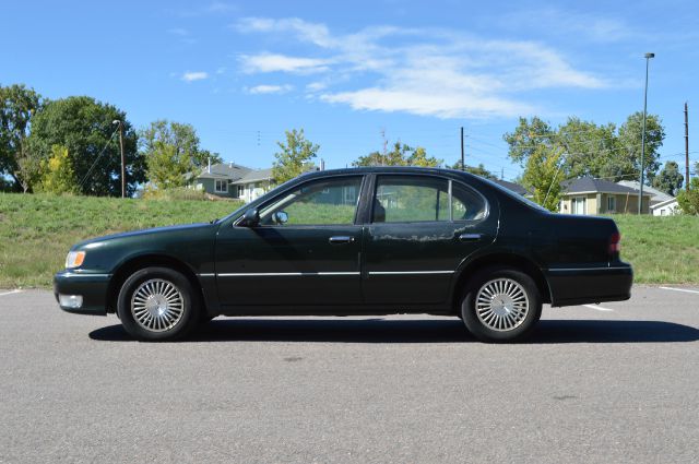 Infiniti I30 1996 photo 1