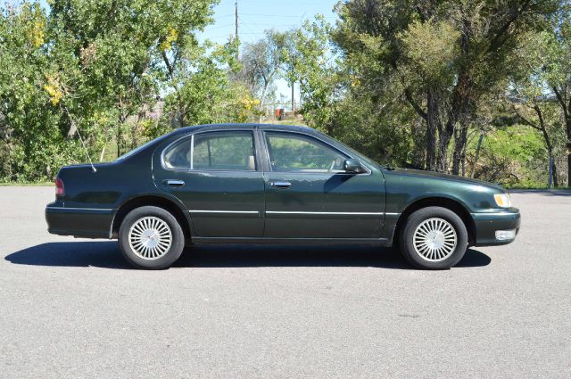 Infiniti I30 1996 photo 4