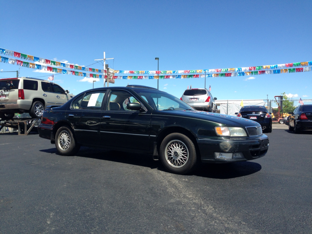 Infiniti I30 1997 photo 10