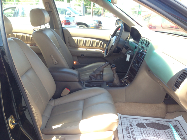 Infiniti I30 1997 photo 4