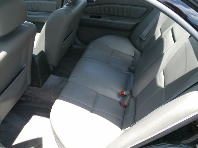 Infiniti I30 1999 photo 11