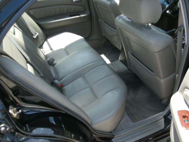 Infiniti I30 1999 photo 3