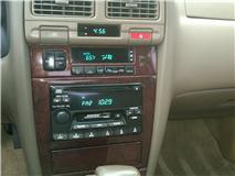 Infiniti I30 1999 photo 2