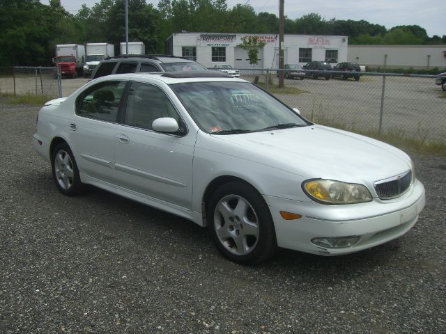 Infiniti I30 2000 photo 1