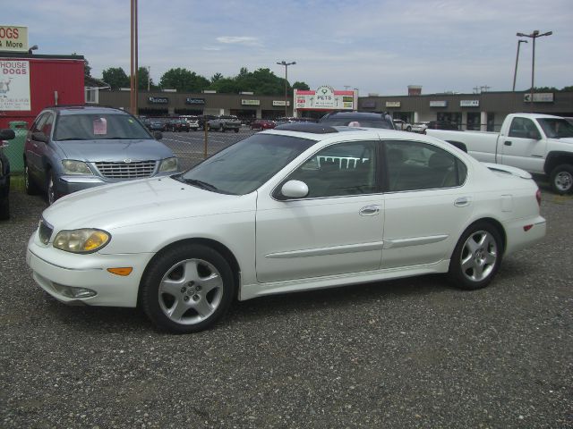 Infiniti I30 2000 photo 3