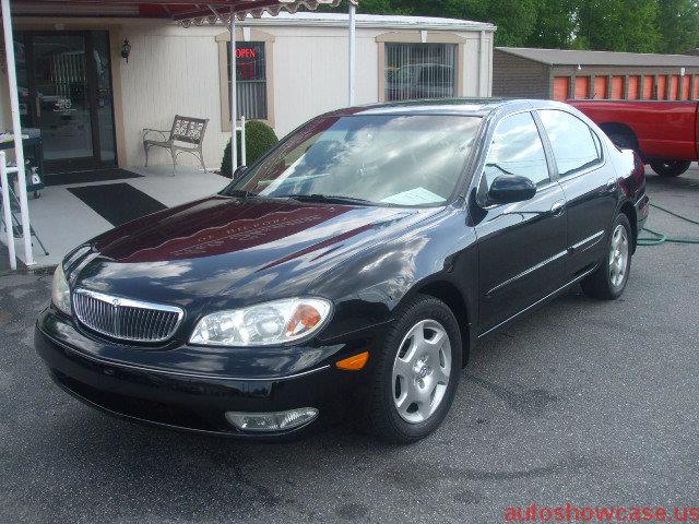 Infiniti I30 2000 photo 2