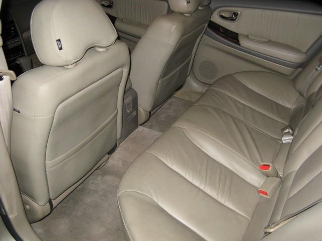 Infiniti I30 R/T AWD Sedan