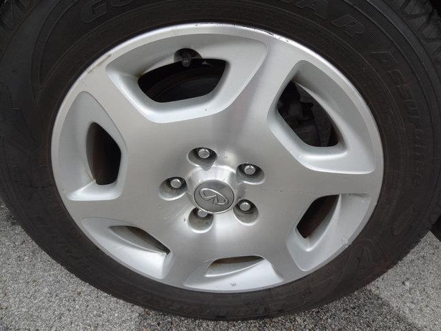 Infiniti I30 2000 photo 3