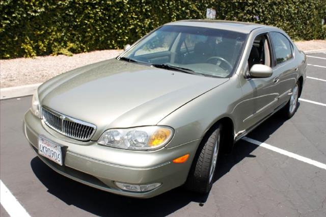 Infiniti I30 2000 photo 2