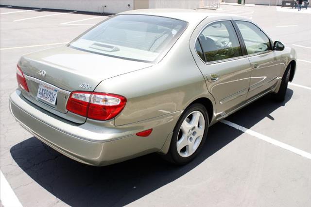 Infiniti I30 2000 photo 3