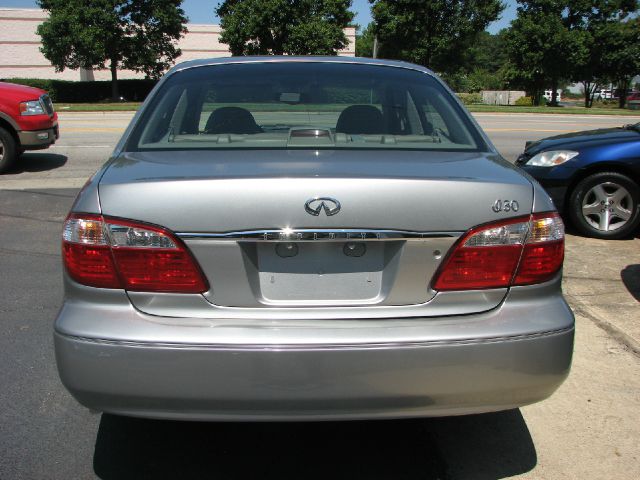 Infiniti I30 Coupe Sedan