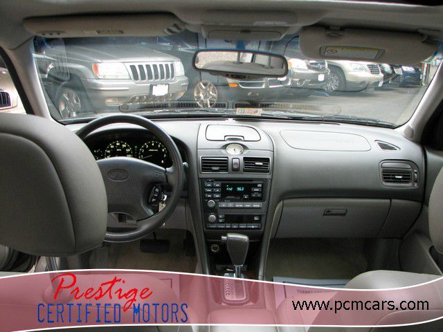 Infiniti I30 2000 photo 10