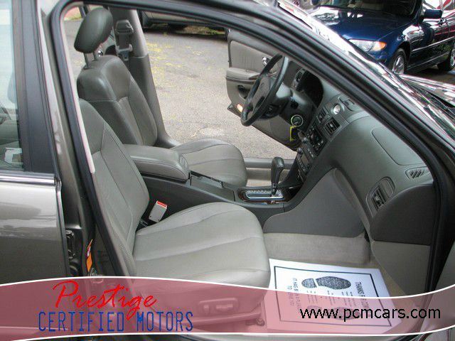 Infiniti I30 2000 photo 14