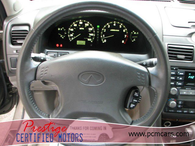 Infiniti I30 2000 photo 20
