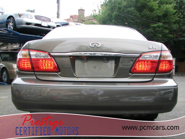 Infiniti I30 2000 photo 22