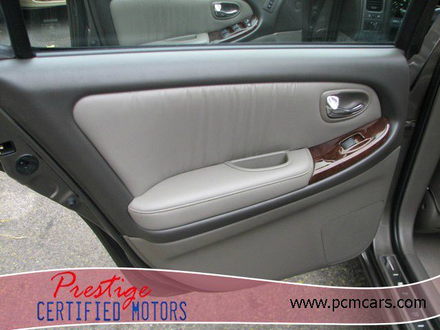 Infiniti I30 2000 photo 28