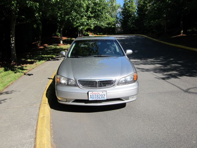 Infiniti I30 2001 photo 1