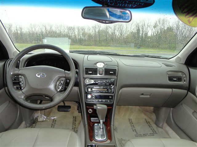 Infiniti I30 2001 photo 5