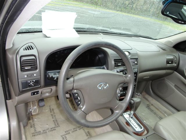 Infiniti I30 2001 photo 7