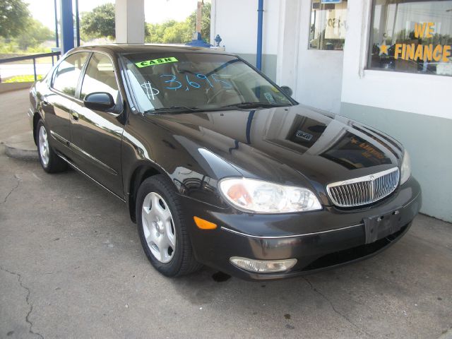 Infiniti I30 2001 photo 1