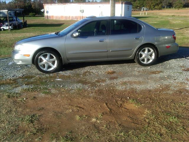 Infiniti I30 Unknown Sedan