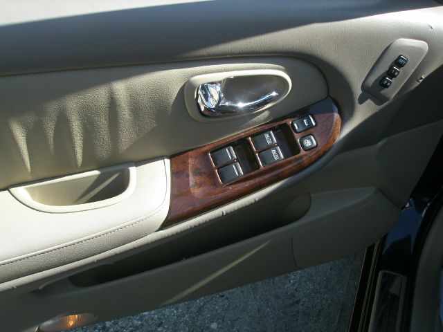 Infiniti I30 2001 photo 1