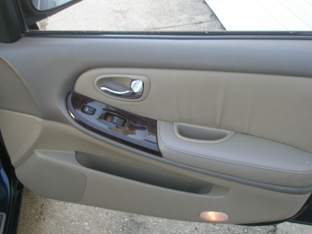 Infiniti I30 2001 photo 19