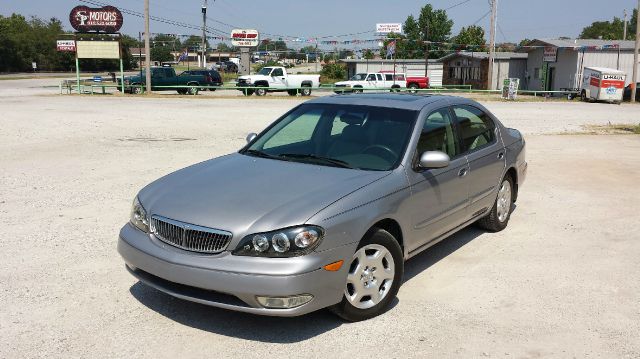 Infiniti I30 2001 photo 4