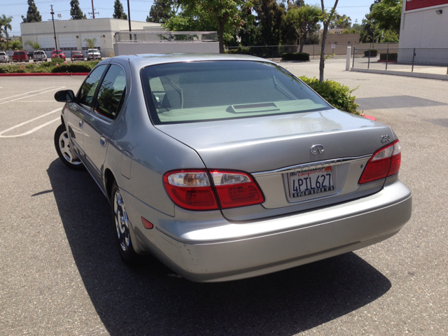 Infiniti I30 3.5 Sedan