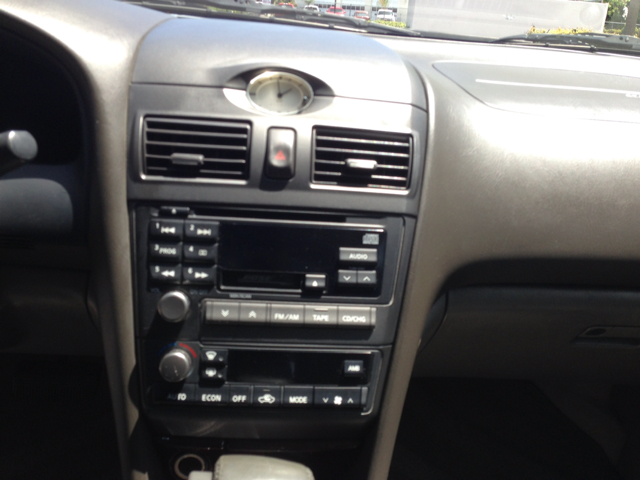 Infiniti I30 2001 photo 13