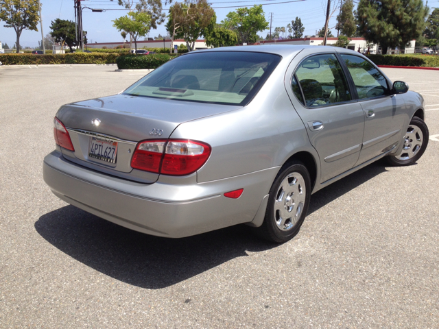 Infiniti I30 2001 photo 14