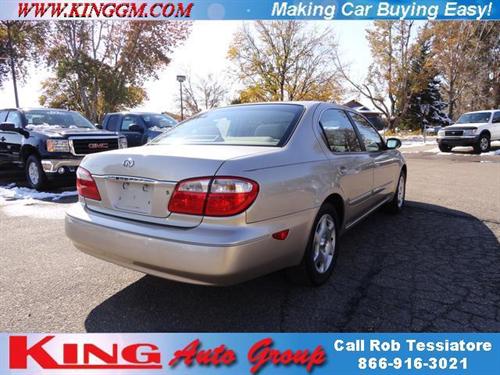 Infiniti I30 2001 photo 2