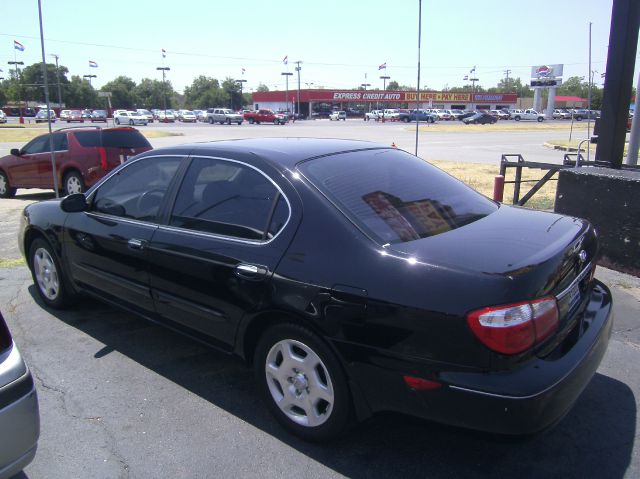 Infiniti I30 2001 photo 4