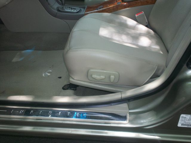 Infiniti I35 2002 photo 18