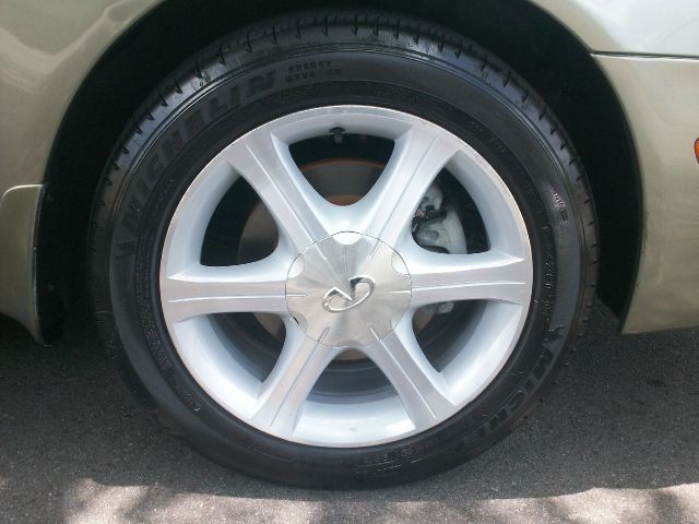 Infiniti I35 2002 photo 3