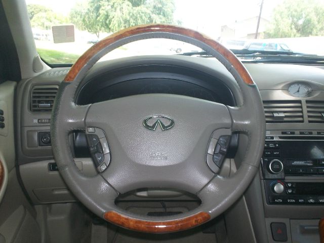 Infiniti I35 2002 photo 6