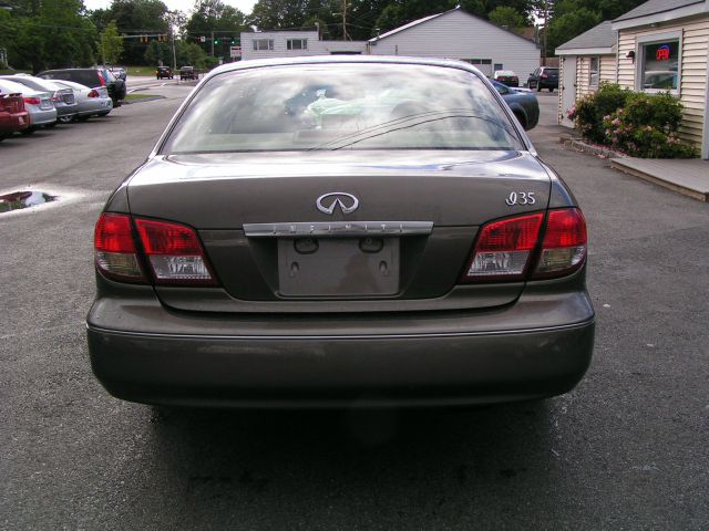 Infiniti I35 Coupe Sedan