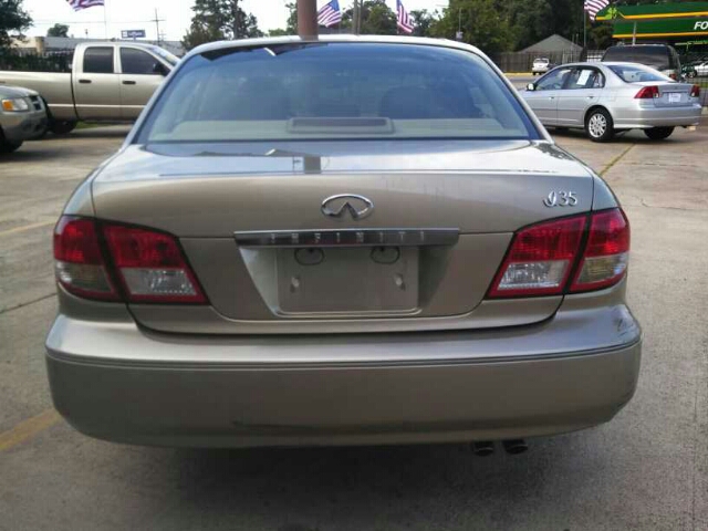 Infiniti I35 2002 photo 4
