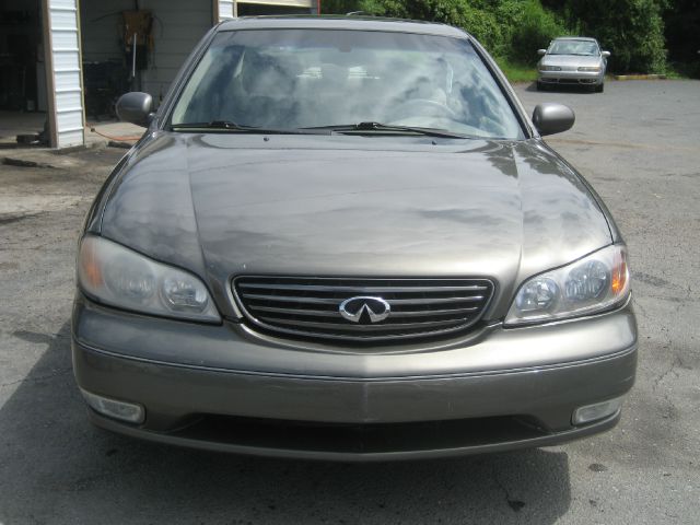 Infiniti I35 2002 photo 2