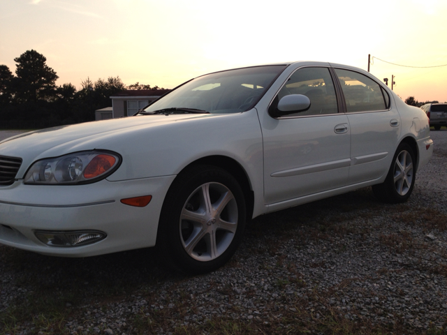 Infiniti I35 2002 photo 2