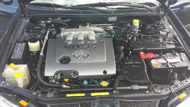 Infiniti I35 2002 photo 3